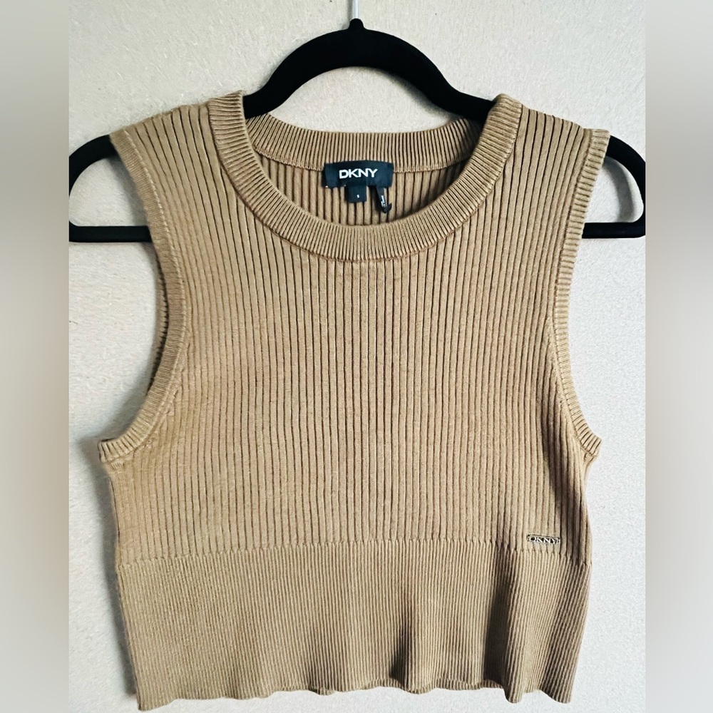 DKNY Beige Ribbed Knit Tank Top